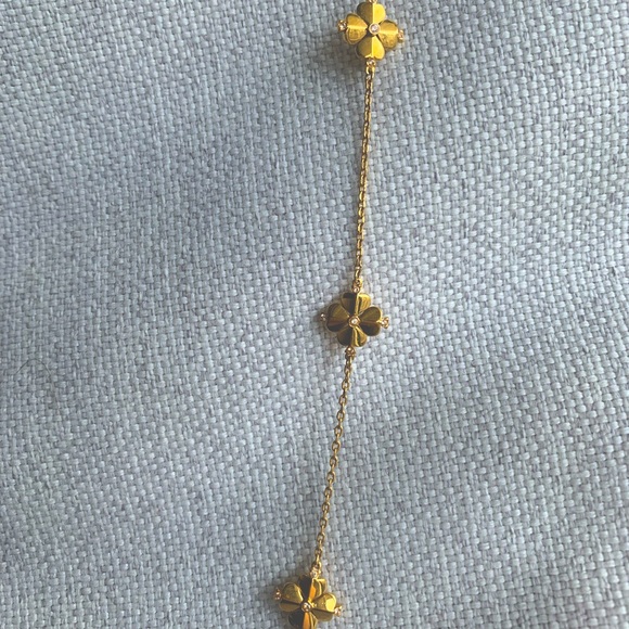 KATE SPADE Set In Stone Floral Pendant Necklace. - Picture 6 of 7